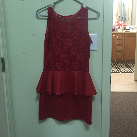 Formal Dress - Picture 2 of 2