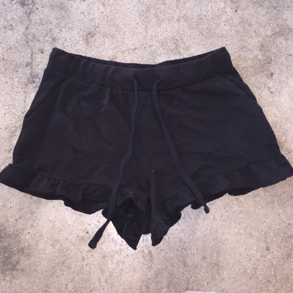 Black ruffle short shorts