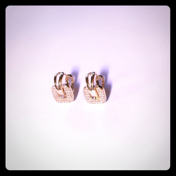 18K Yellow Gold Plated CZ Huggie Hoop Earrings - Picture 1 of 4