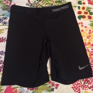 Black Nike Pros