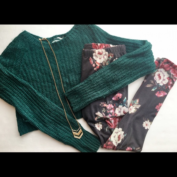 Kimchi Blue- Urban Outfitters Patterned Leggings