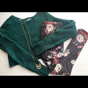 Kimchi Blue- Urban Outfitters Patterned Leggings