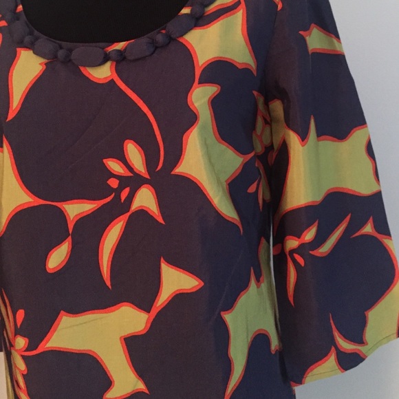 👍🏽Loft Shift Dress - Picture 2 of 3