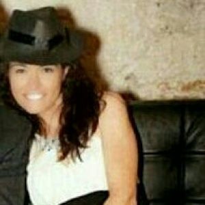 Meet your Posher, Kendra