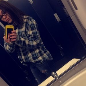 Meet your Posher, Nickeya