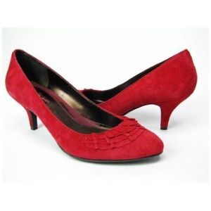 ❤️👠 Bandolino Red Suede Pumps 👠❤️