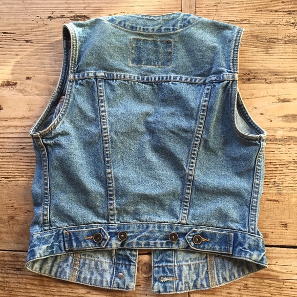 SOLD - Picture 2 of 4