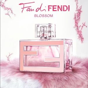Fan Di Fendi Blossom