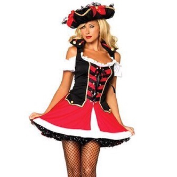 Leg Avenue Sexy Admiral / Pirate Costume