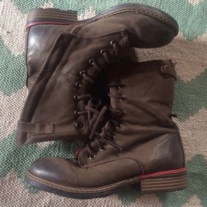 Report signature Barone combat boots