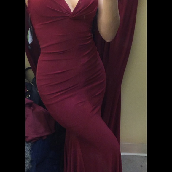 Dress - Picture 4 of 4