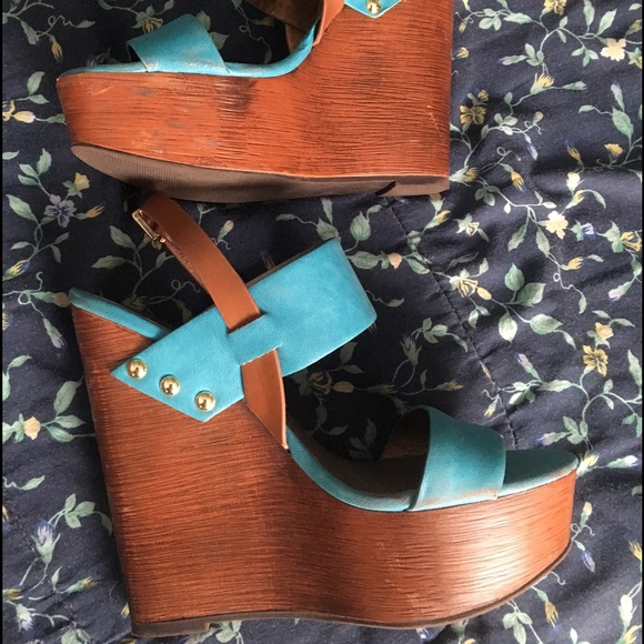 Wedges - Picture 4 of 4