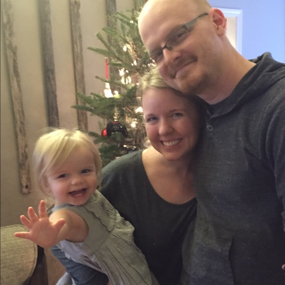 Meet your Posher, Ashley - Picture 3 of 4