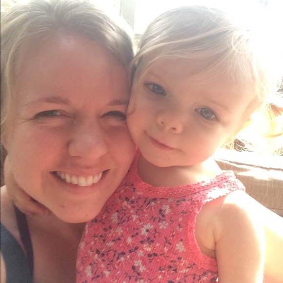 Meet your Posher, Ashley - Picture 2 of 4