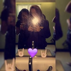 Meet your Posher, Chloe