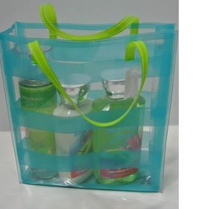 Bath & Body Works Beautiful Day Gift Set and Tote