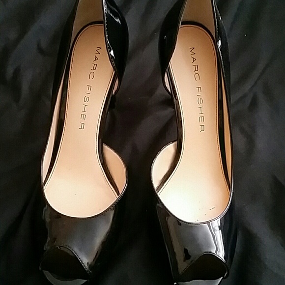 Marc Fisher heels 2inches