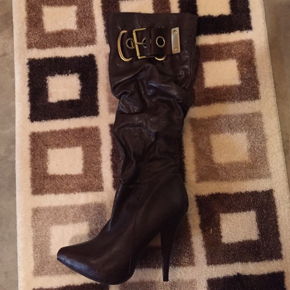 Used once! Gorgeous boots!