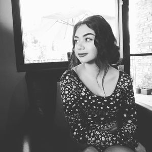 Meet your Posher, Emely