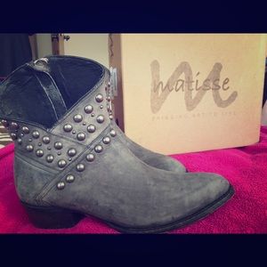 Matisse Cowboy Embellished Side Zip Boots