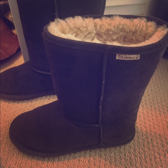 Bearpaw ugg like boots- worn a few times