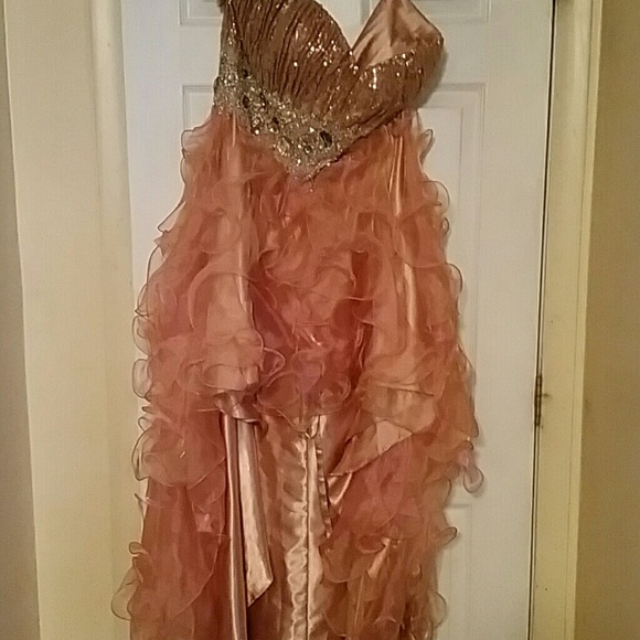 Prom dress - Picture 3 of 4