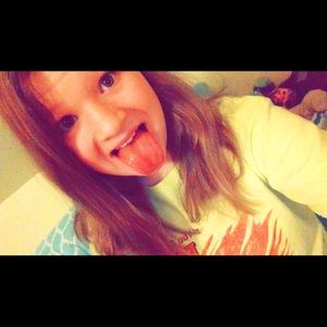 Meet your Posher, Lucy