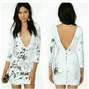 VANNA SEQUINS DRESS ONLY