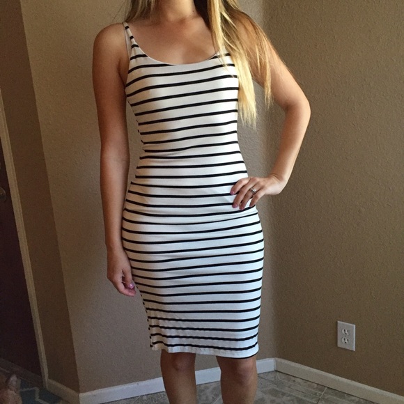Black & Off White Striped Midi Dress - Picture 3 of 4