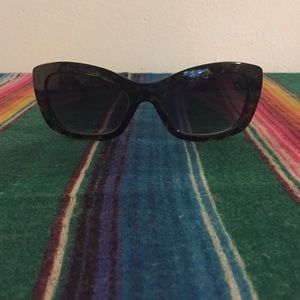 *Cosmic Cat-Eye Sunnies*
