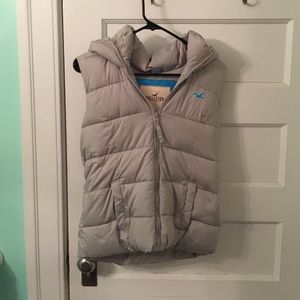 Hollister puff vest