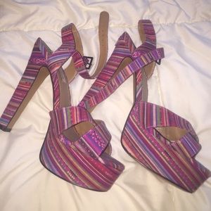 Steve Madden Hippy Print Platform Heel