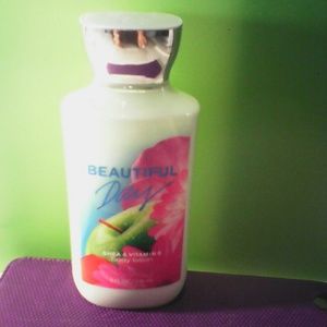 Bath and body works new lotion  plus 2 free items