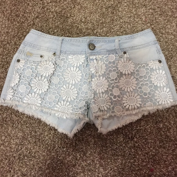 Lace shorts