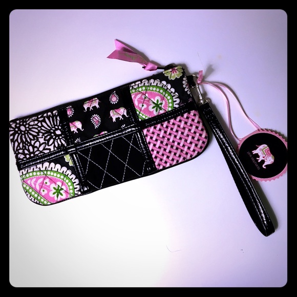 RARE Vera Bradley Pink Elephants 🐘 Ella Wristlet