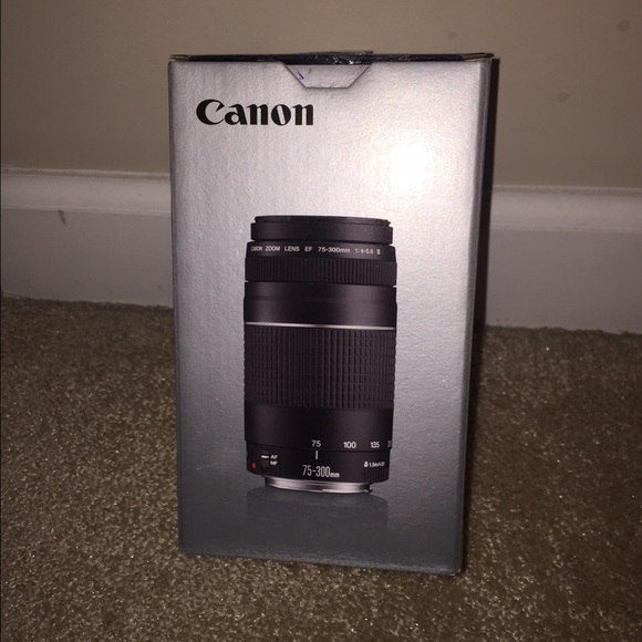 EF 75-300mm Canon Lens