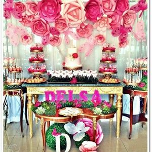 Meet your Posher, Narina