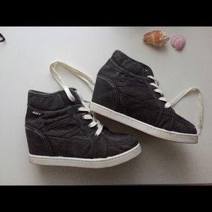 Roxy hidden heel sneakers