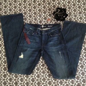 NWT 7 for All Mankind boot cut jeans size 27.