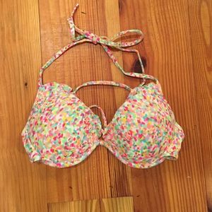 Victoria's Secret Bathing Suit Top 34B