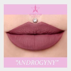 BNIB LE PACKAGING ANDROGYNY
