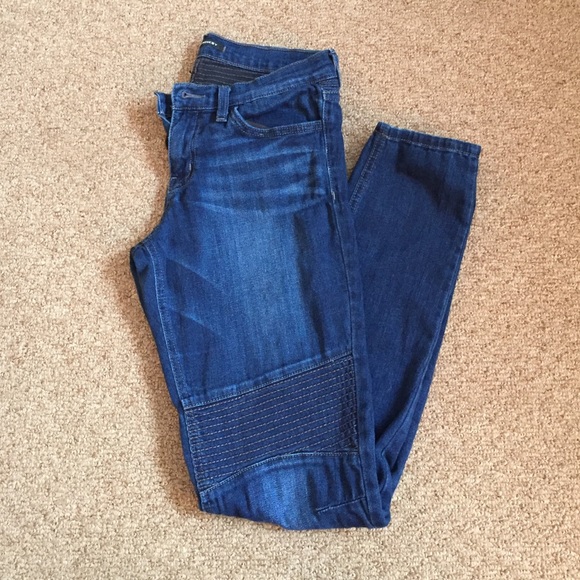 Flying Monkey Skinnys