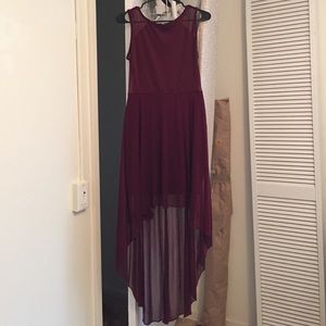 Beautiful maroon dress!