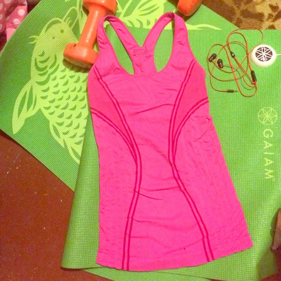 Zella med workout top