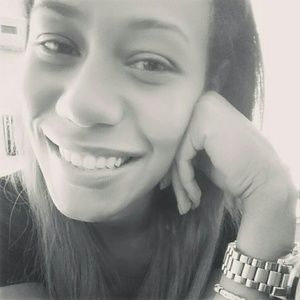 Meet your Posher, Courtney