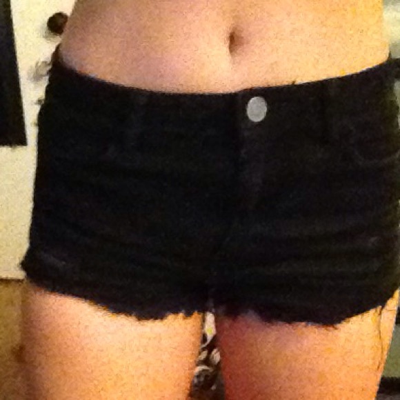Tillys high rise black frayed shorts