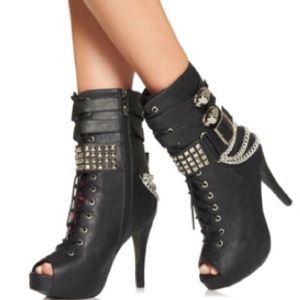♠️Abbey Dawn- Iron Fist Black Bootie. Rocker Style