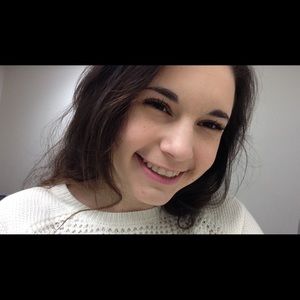 Meet your Posher, Neve