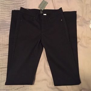 H&M DIVIDED Skinny Super Slim Leg