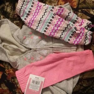 Newborn jacket and pants
